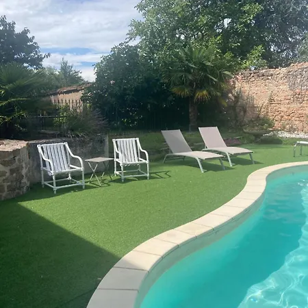 Bed & Breakfast D'hotes Et Roulotte Au Bonheur Du Parc 3*