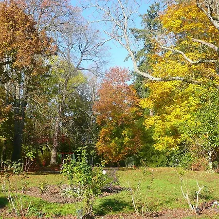 D'hotes Et Roulotte Au Bonheur Du Parc 3* Le Breuil