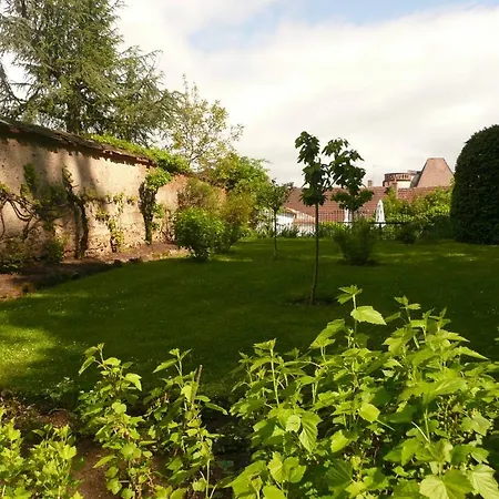 Couette-café D'hôtes Au Bonheur Du Parc Le Breuil (Allier)