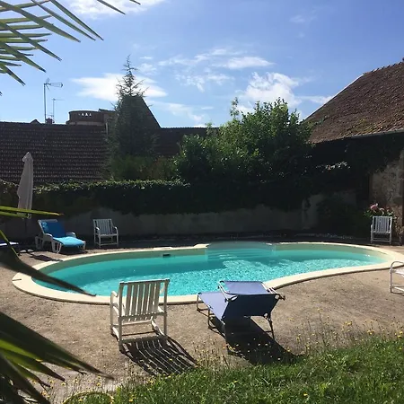 D'hotes Et Roulotte Au Bonheur Du Parc 3* Le Breuil (Allier)