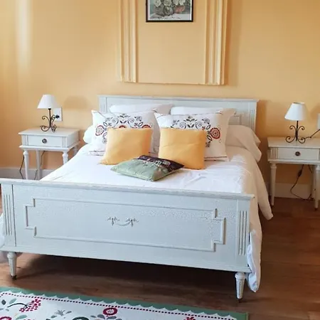 D'hotes Et Roulotte Au Bonheur Du Parc 3* Le Breuil