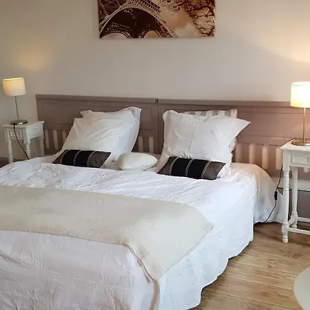 D'hotes Et Roulotte Au Bonheur Du Parc