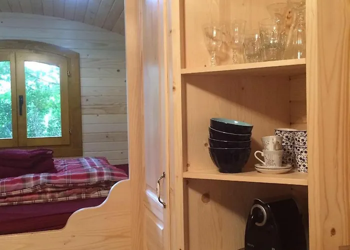 D'hotes Et Roulotte Au Bonheur Du Parc 3*