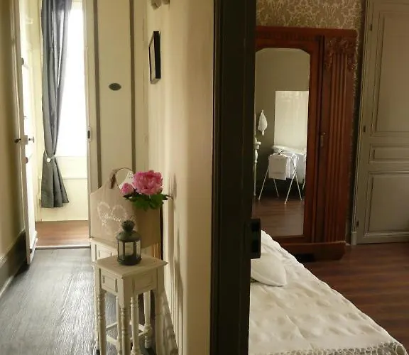 Bed & Breakfast D'hotes Et Roulotte Au Bonheur Du Parc 3*