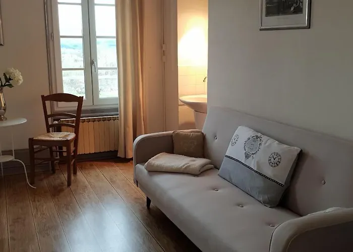 Bed & Breakfast D'hotes Et Roulotte Au Bonheur Du Parc Le Breuil (Allier)