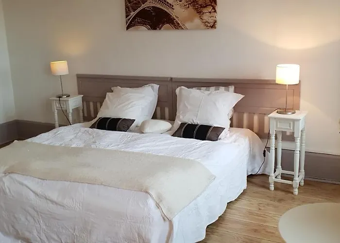 D'hotes Et Roulotte Au Bonheur Du Parc